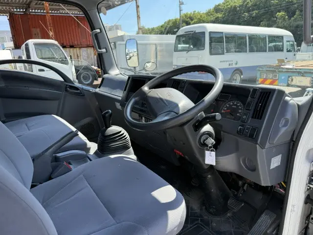 マツダ タイタン TRG-LNR85AR(2WD)の写真14