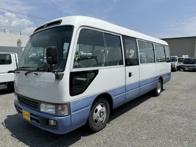 トヨタ コースター PB-XZB50(2WD)の写真1