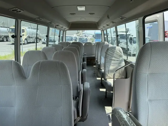 トヨタ コースター PB-XZB50(2WD)の写真16