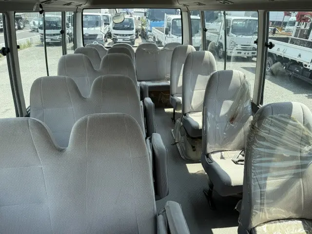 トヨタ コースター PB-XZB50(2WD)の写真17