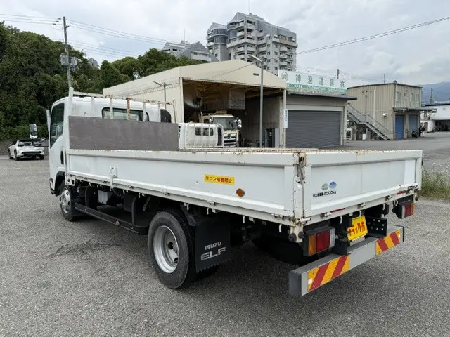 いすゞ エルフ TPG-NPR85N(2WD)の写真8