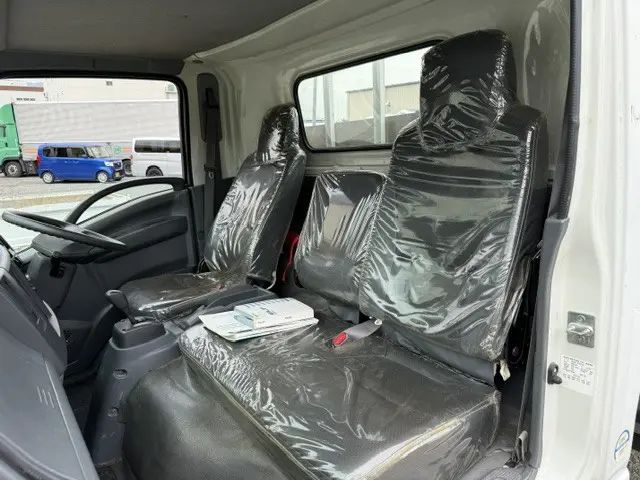 いすゞ エルフ TPG-NPR85N(2WD)の写真11