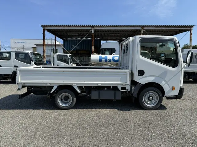 日産 アトラス TKG-SZ1F24(2WD)の写真4