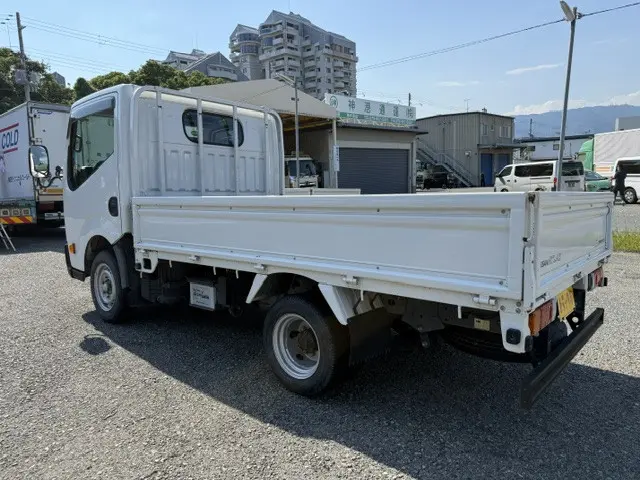 日産 アトラス TKG-SZ1F24(2WD)の写真5
