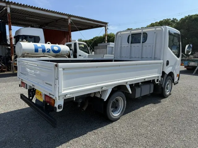 日産 アトラス TKG-SZ1F24(2WD)の写真6