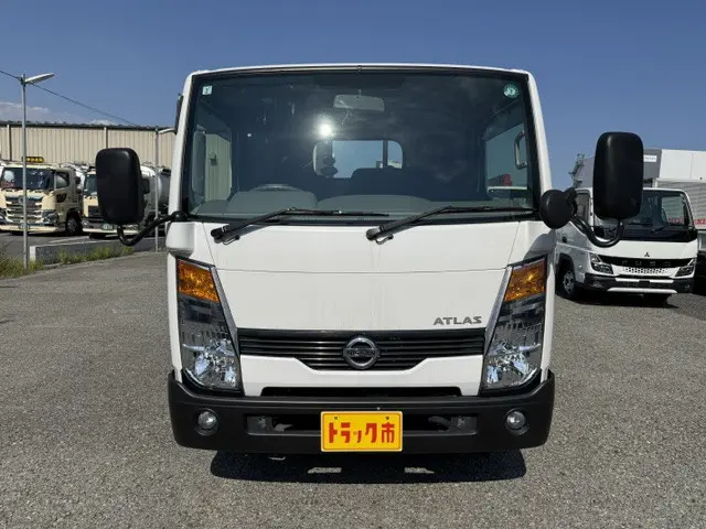 日産 アトラス TKG-SZ1F24(2WD)の写真7