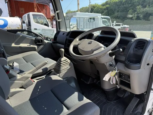 日産 アトラス TKG-SZ1F24(2WD)の写真13