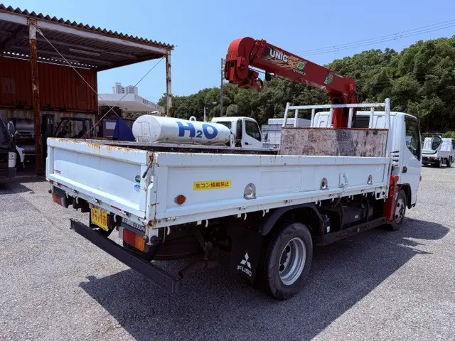 三菱 キャンター TPG-FEA50(2WD)の写真3