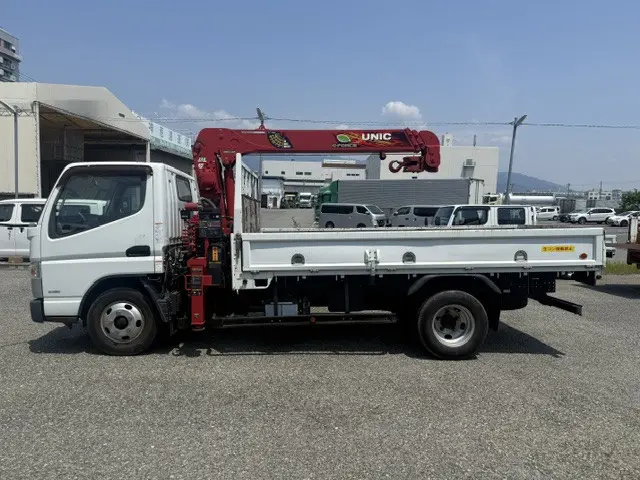 三菱 キャンター TPG-FEA50(2WD)の写真5