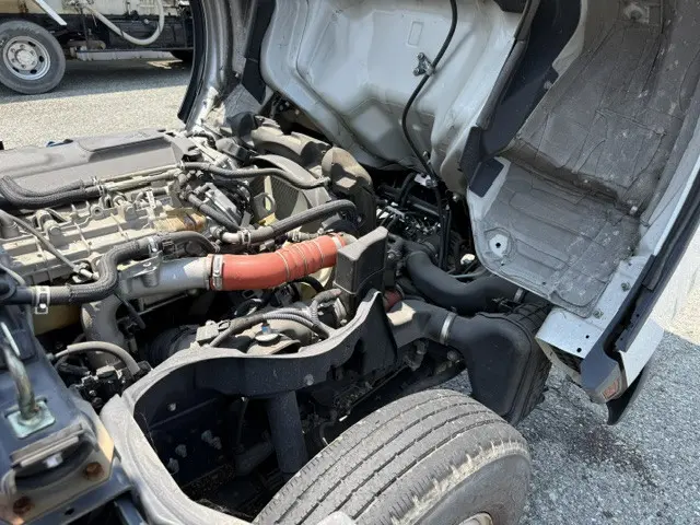 三菱 キャンター TPG-FEA50(2WD)の写真16
