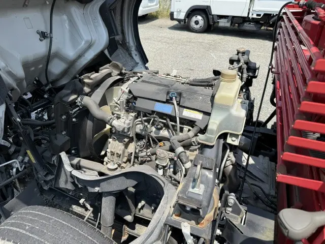 三菱 キャンター TPG-FEA50(2WD)の写真17
