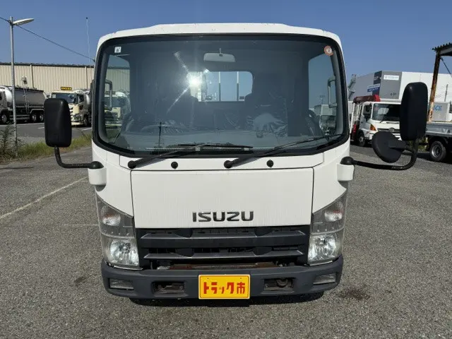 いすゞ エルフ BKG-NMR85AN(2WD)の写真7