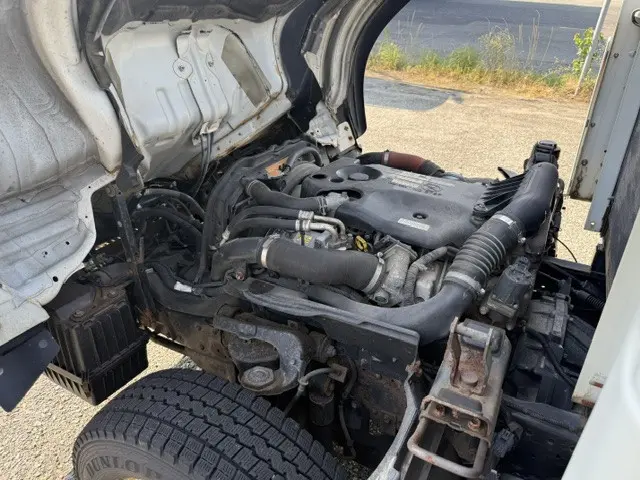 いすゞ エルフ BKG-NMR85AN(2WD)の写真36
