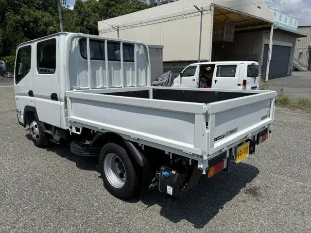 三菱 キャンター 2RG-FBA20(2WD)の写真4