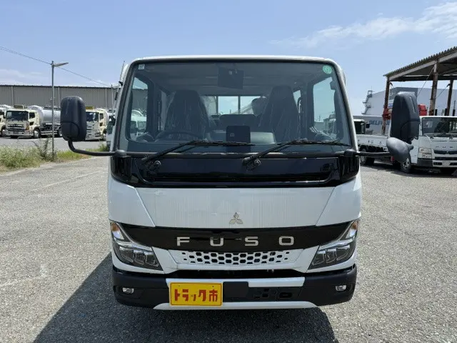 三菱 キャンター 2RG-FBA20(2WD)の写真7
