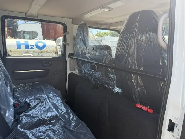 三菱 キャンター 2RG-FBA20(2WD)の写真11
