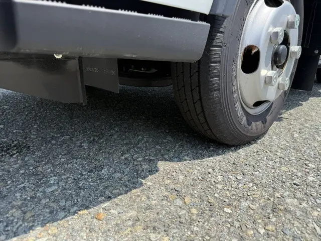 三菱 キャンター 2RG-FBA20(2WD)の写真24