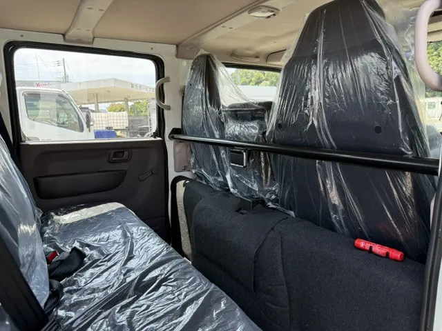 三菱 キャンター 2RG-FBA20(2WD)の写真43