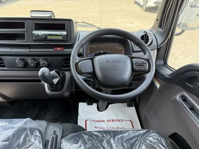 三菱 キャンター 2RG-FBA20(2WD)の写真47