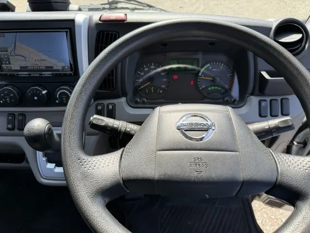 日産 アトラス 2RG-FBAVW(2WD)の写真42