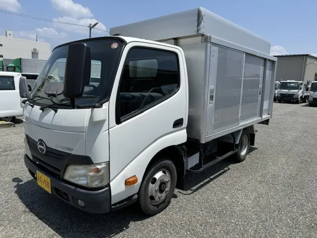 日野 デュトロ TKG-XZC605M(2WD)の写真1