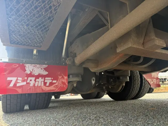 UD クオン QKG-CG5ZA(8x4)の写真35