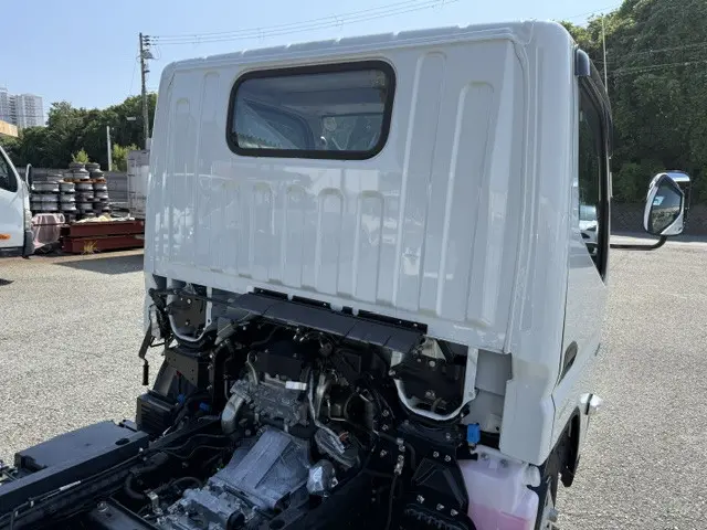 三菱 キャンター 2RG-FBA60(2WD)の写真23