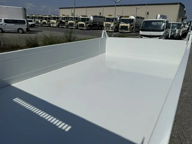 三菱 キャンター 2RG-FBA60(2WD)の写真25