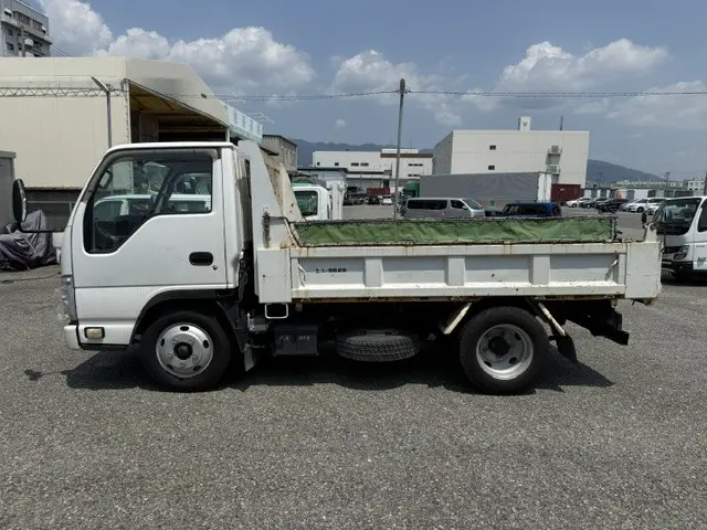 いすゞ エルフ TKG-NKR85AD(2WD)の写真5