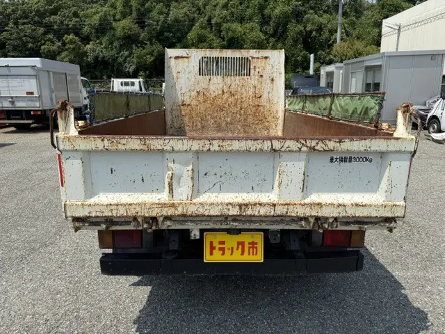 いすゞ エルフ TKG-NKR85AD(2WD)の写真8