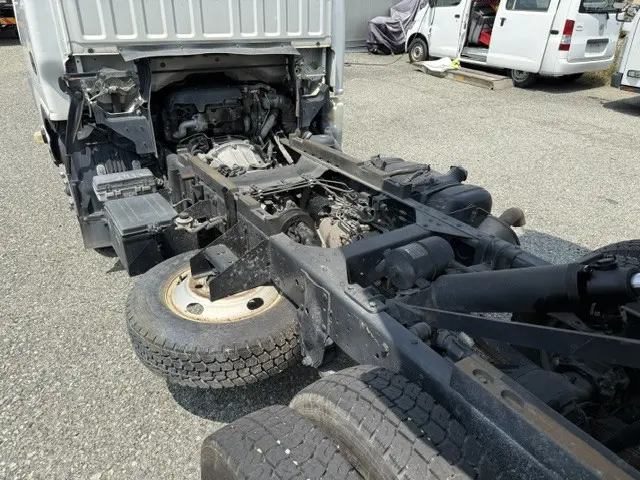 いすゞ エルフ TKG-NKR85AD(2WD)の写真27