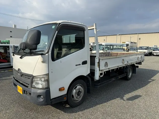 日野 デュトロ TKG-XZC710M(2WD)の写真1