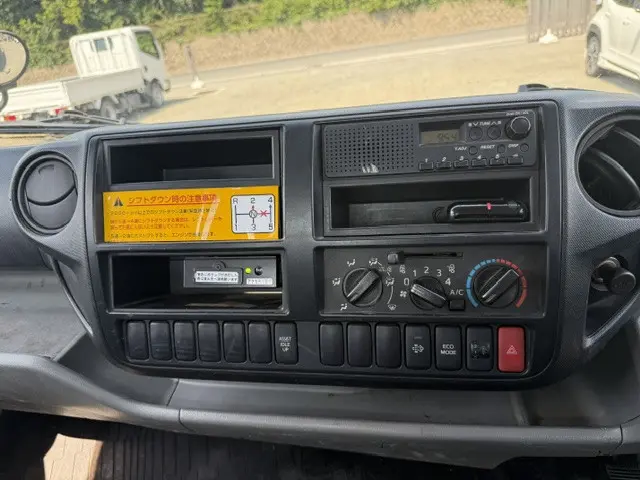 日野 デュトロ TKG-XZC710M(2WD)の写真26