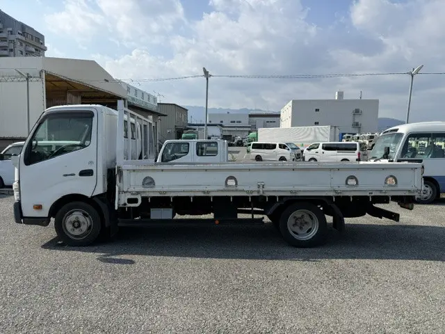 日野 デュトロ TKG-XZC710M(2WD)の写真5