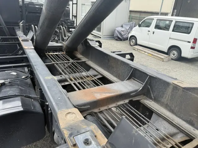 三菱 スーパーグレート 2KG-FV70HZ(6x4)の写真36
