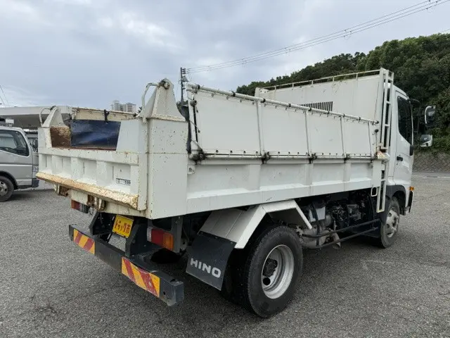 日野 レンジャー 2KG-FC2ABA(2WD)の写真3