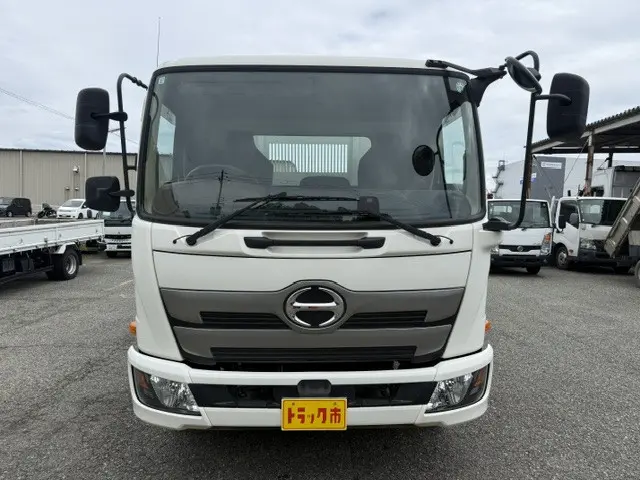 日野 レンジャー 2KG-FC2ABA(2WD)の写真5