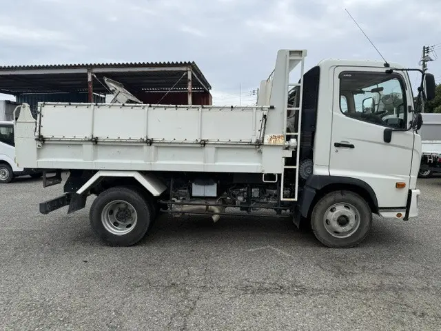 日野 レンジャー 2KG-FC2ABA(2WD)の写真8