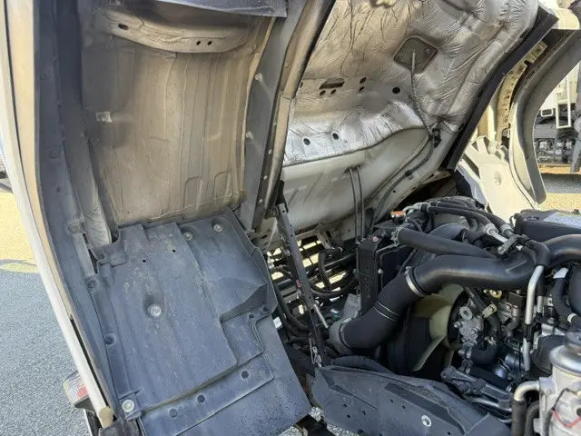 いすゞ フォワード TKG-FRR90S2(2WD)の写真32
