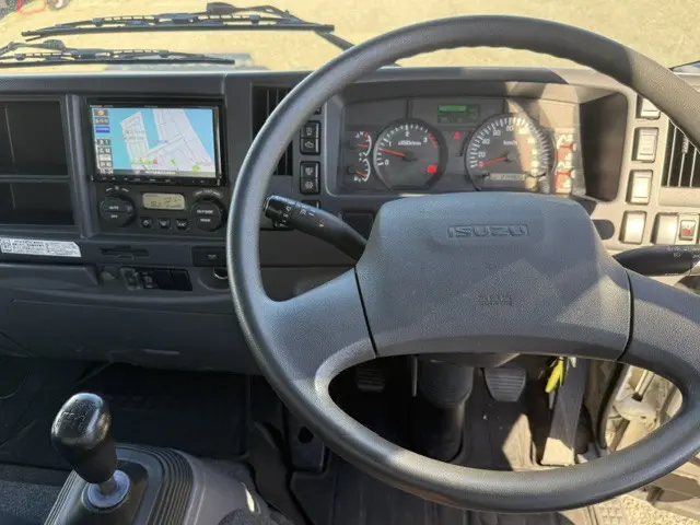 いすゞ フォワード TKG-FRR90S2(2WD)の写真47