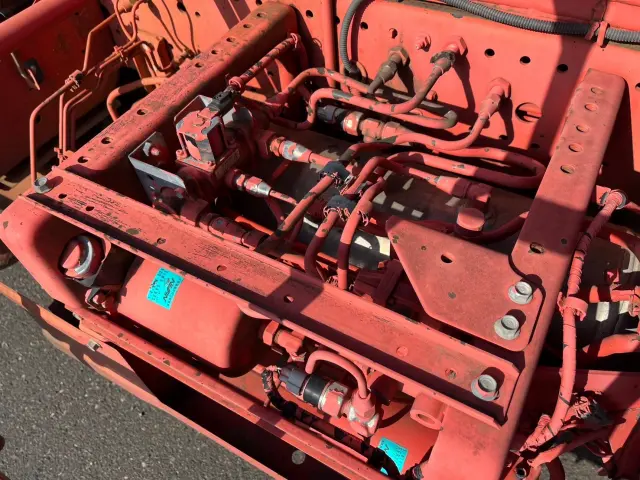 いすゞ フォワード TKG-FRR90S2(2WD)の写真16