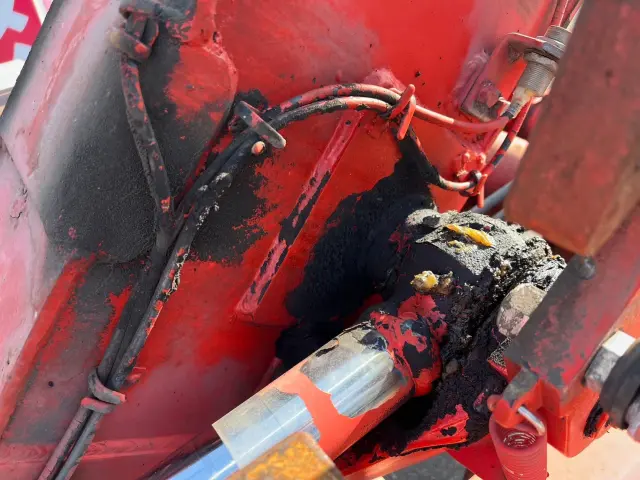 いすゞ フォワード TKG-FRR90S2(2WD)の写真25