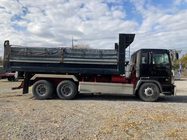 日野 プロフィア KL-FS1KPHA(2WD)の写真9