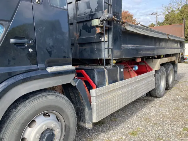 日野 プロフィア KL-FS1KPHA(2WD)の写真23