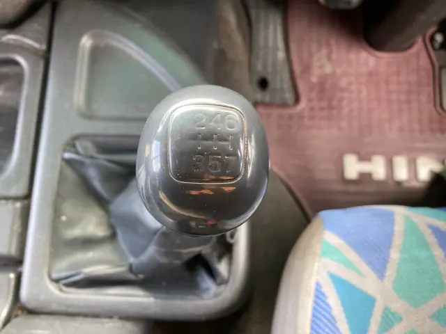 日野 プロフィア KL-FS1KPHA(2WD)の写真39