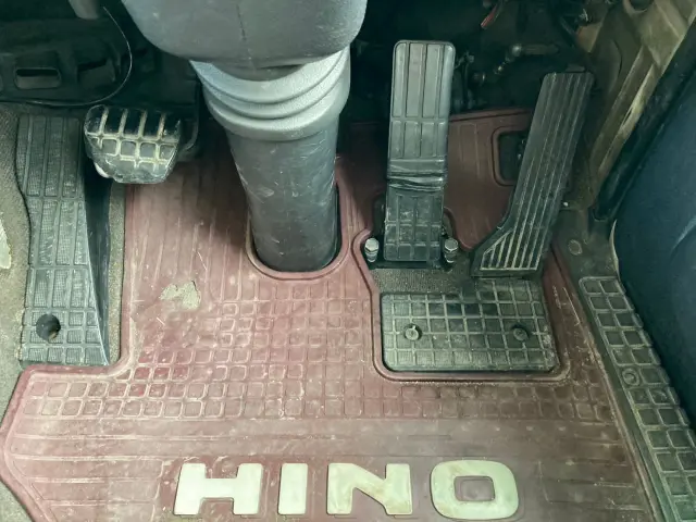 日野 プロフィア KL-FS1KPHA(2WD)の写真42