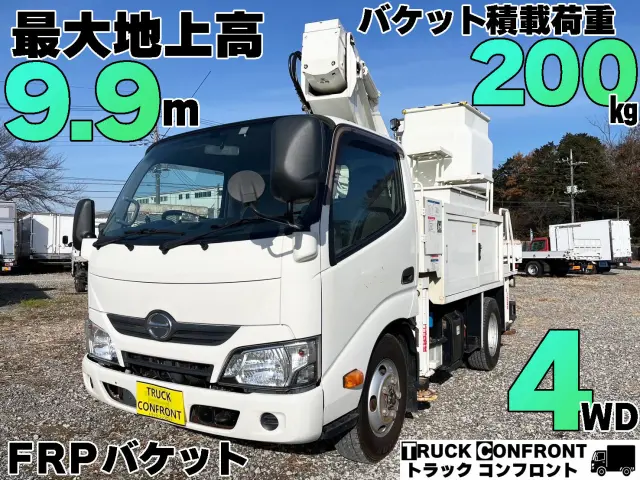 日野 デュトロ TKG-XZU675M(4WD)の写真1