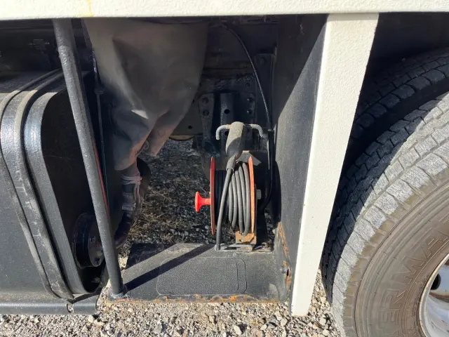 日野 デュトロ TKG-XZU675M(4WD)の写真21