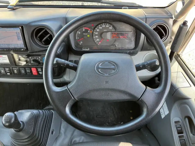 日野 デュトロ TKG-XZU675M(4WD)の写真33