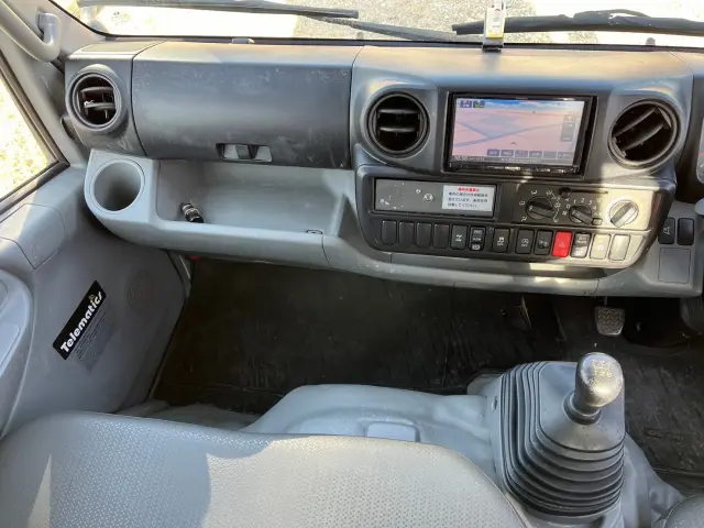 日野 デュトロ TKG-XZU675M(4WD)の写真39